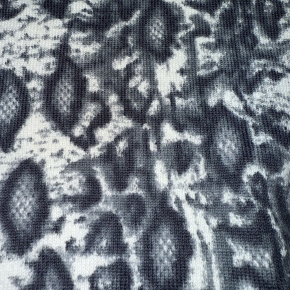 Koche Collective Women’s Python Print Crewneck Sweater Like New Orig $229 - Picture 8 of 9
